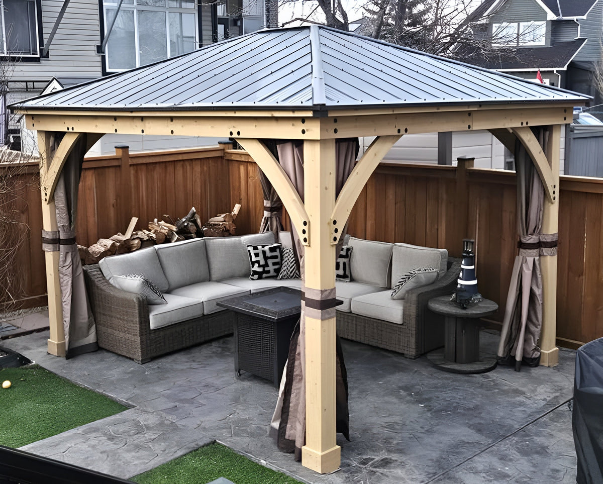 Spring Patio Refresh: Cleaning, Organizing, and Styling Your Outdoor Space